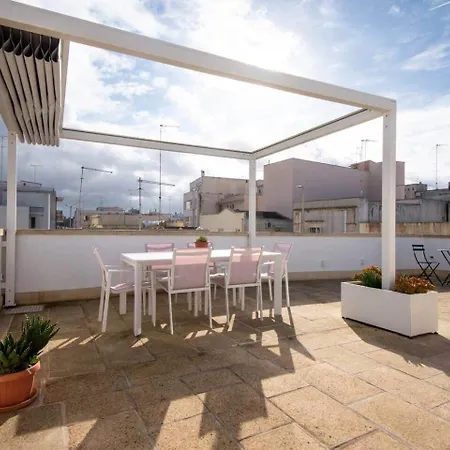 The Terrace Of Daire *